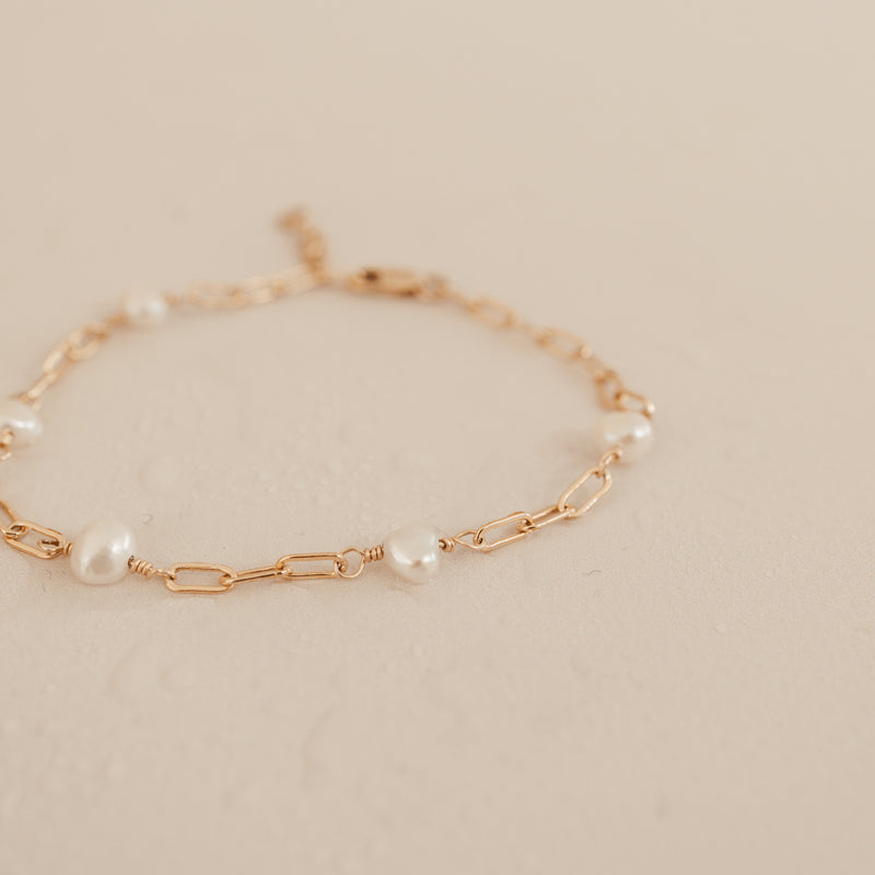 Nerida • Pearl Adorned Link Bracelet