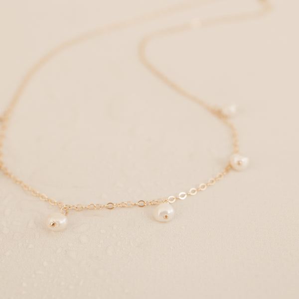 Ocean • Hanging Pearl Necklace