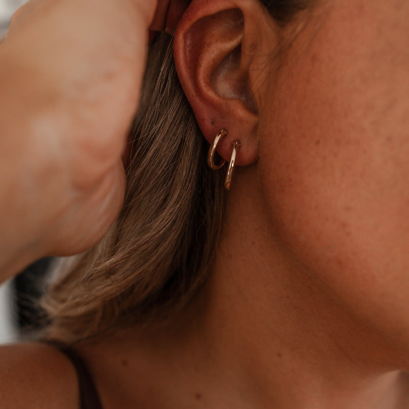 Constance  •  Chunky Hoop Earrings