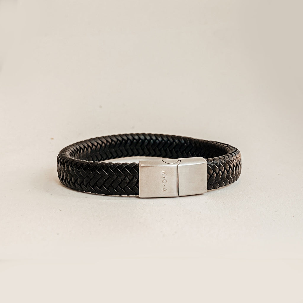 Cool Bracelets to Make: DIY Leather Bracelet | How to Make a Bracelet